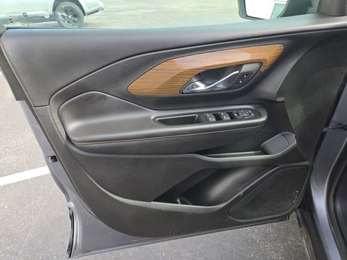 Used 2018 GMC Terrain SLE w/ Driver Convenience Package image 19