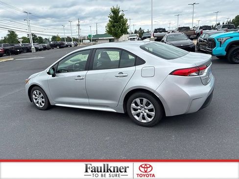 Certified 2024 Toyota Corolla LE FWD image 13