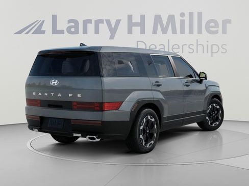 New 2026 Hyundai Santa Fe SE FWD image 4