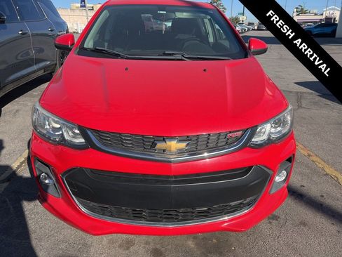 Used 2017 Chevrolet Sonic LT w/ Convenience Package image 2