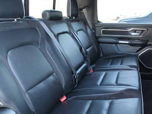 Used 2022 RAM 1500 Laramie w/ Sport Appearance Package image 14