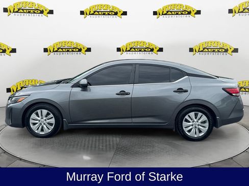 Used 2025 Nissan Sentra S FWD image 2