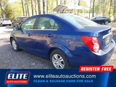 Used 2013 Chevrolet Sonic LT image 6