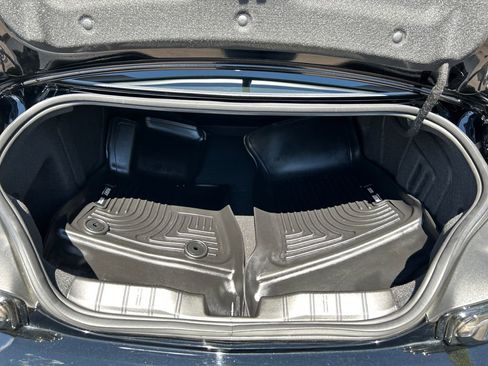 Used 2021 Chevrolet Camaro SS RWD image 5