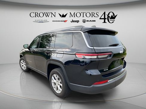 Used 2023 Jeep Grand Cherokee L Limited AWD/4WD image 9