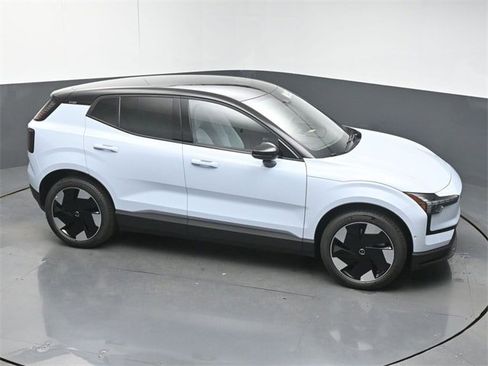 New 2025 Volvo EX30 Ultra w/ Climate Package image 45