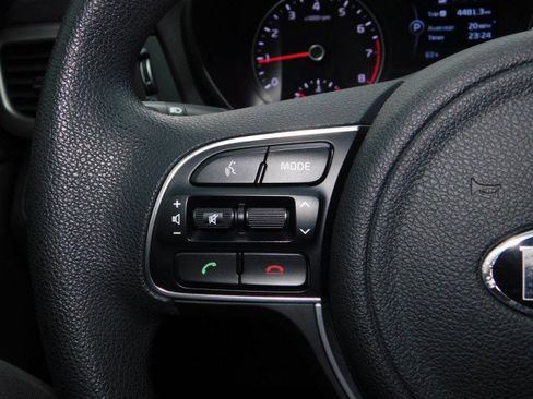 Used 2018 Kia Optima LX w/ 17" Alloy Wheels Package image 25