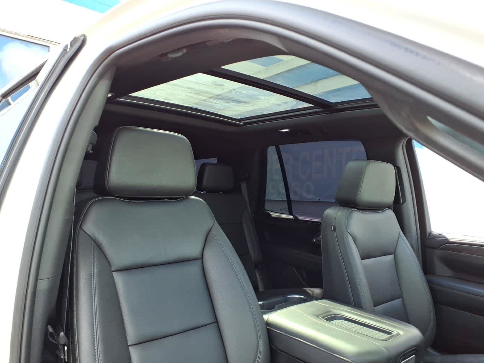 Used 2023 Chevrolet Tahoe LT w/ Luxury Package AWD/4WD image 22