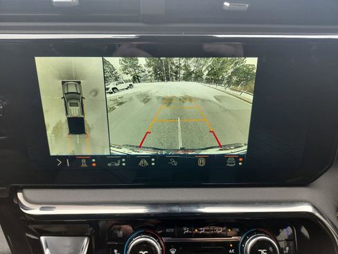 Certified 2024 GMC Sierra 1500 AT4 w/ AT4 Premium Package image 18