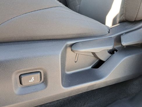 Certified 2024 Toyota Tacoma SR5 image 15