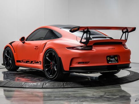 Used 2016 Porsche 911 GT3 RS RWD image 13