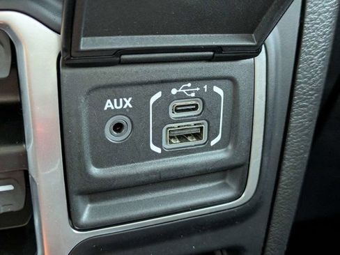 Used 2023 Jeep Gladiator Mojave w/ Trailer Tow Package AWD/4WD image 22