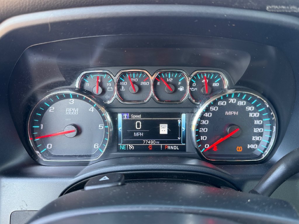 Used 2018 Chevrolet Silverado 1500 LTZ w/ Sport Package AWD/4WD image 14