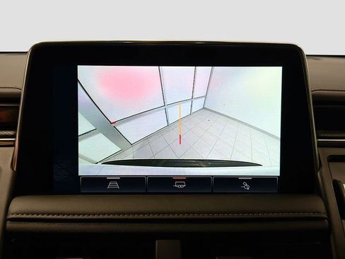 Used 2024 GMC Yukon XL AT4 w/ Max Trailering Package image 14