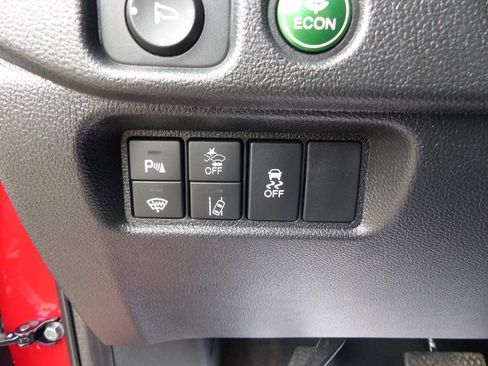 Used 2025 Honda Passport TrailSport image 27