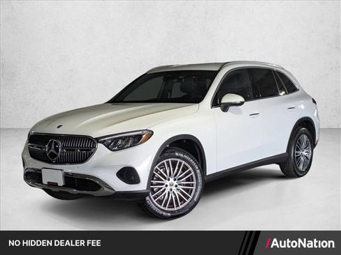 Certified 2026 Mercedes-Benz GLC 300 image 1