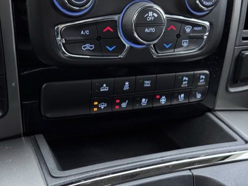 Used 2018 RAM 1500 Sport w/ Convenience Group image 16