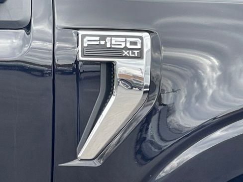 Used 2022 Ford F150 XLT w/ XTR Package image 9