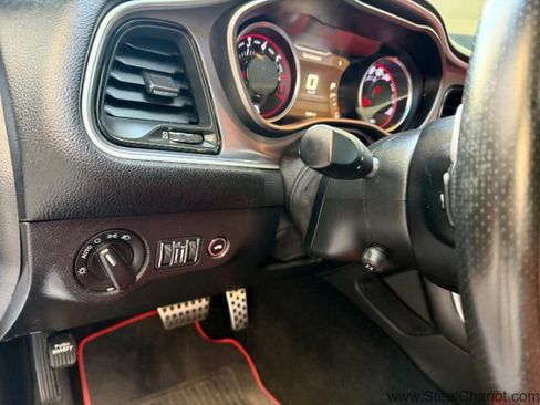 Used 2019 Dodge Challenger R/T Scat Pack w/ Widebody Package image 24