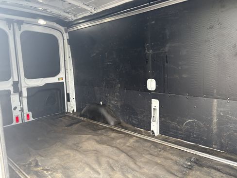 Used 2018 Ford Transit 250 148 Medium Roof w/ Interior Upgrade Package RWD image 9