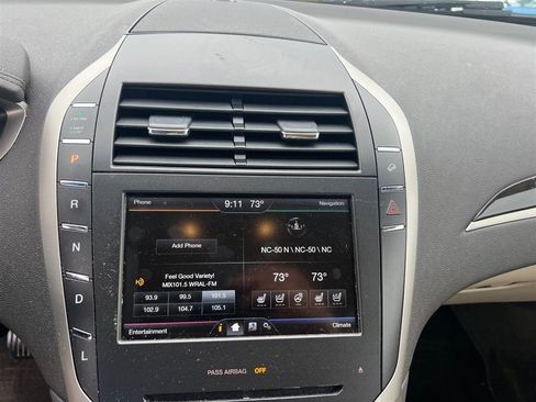 Used 2016 Lincoln MKZ Hybrid w/ Equipment Group 600A Reserve FWD image 6