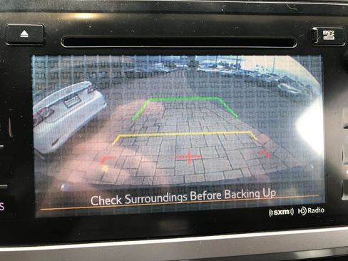 Used 2016 Subaru Outback 2.5i Limited AWD/4WD image 28