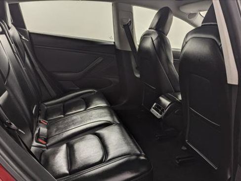 Used 2020 Tesla Model 3 Performance image 17