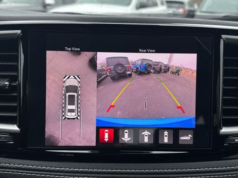 New 2026 Chrysler Pacifica Select image 18