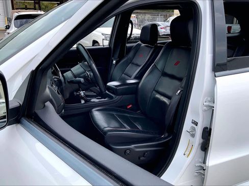 Used 2023 Dodge Durango GT image 7