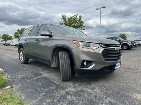 Used 2019 Chevrolet Traverse LT FWD image 11