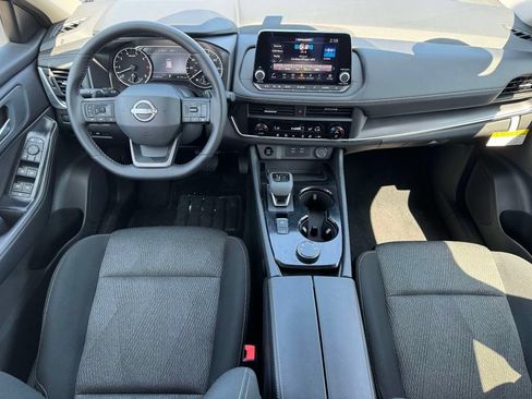 Certified 2026 Nissan Rogue SV AWD/4WD image 12