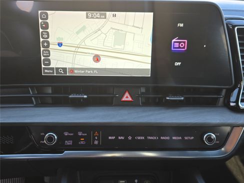 Used 2023 Kia Sportage X-Line w/ X-Line Premium Package AWD/4WD image 19