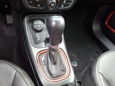 Certified 2021 Jeep Compass Trailhawk w/ Convenience Group image 12