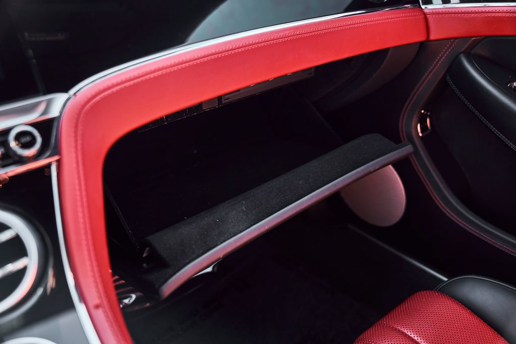 Used 2021 Bentley Continental GT AWD/4WD image 54