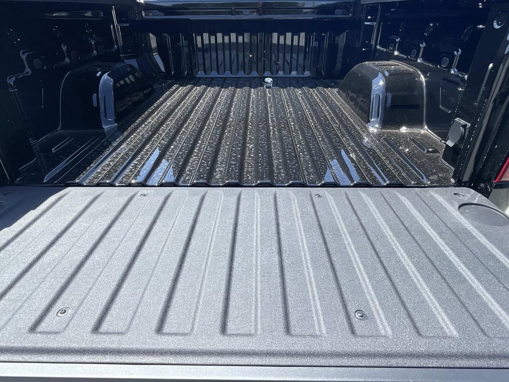 New 2026 Chevrolet Silverado 1500 RST AWD/4WD image 11