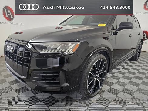 Used 2023 Audi Q7 3.0T Prestige w/ Prestige Package AWD/4WD image 5