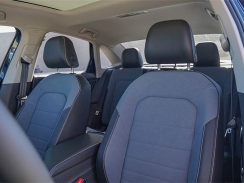 New 2026 Volkswagen Jetta SE image 10