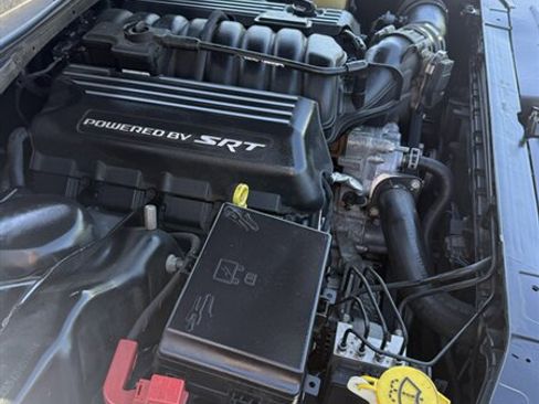 Used 2015 Dodge Challenger R/T Scat Pack RWD image 33
