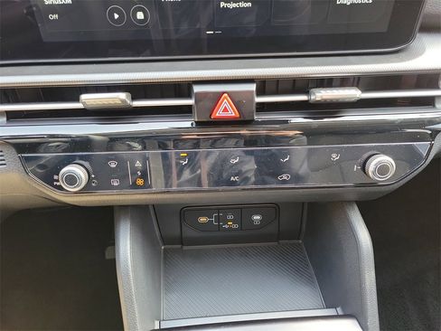 New 2026 Kia Sportage LX image 32