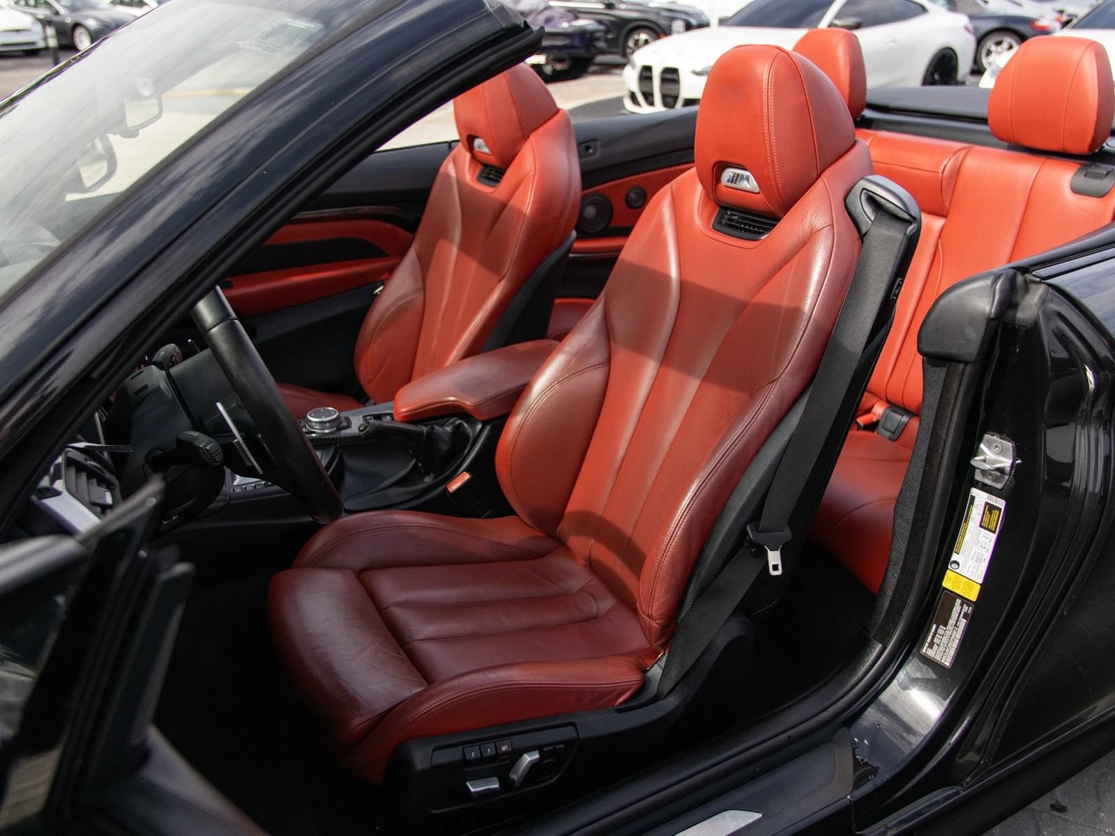 Used 2016 BMW M4 Convertible RWD image 21