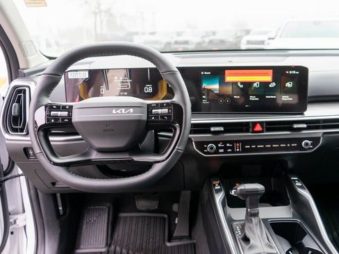 New 2026 Kia Sorento S image 14