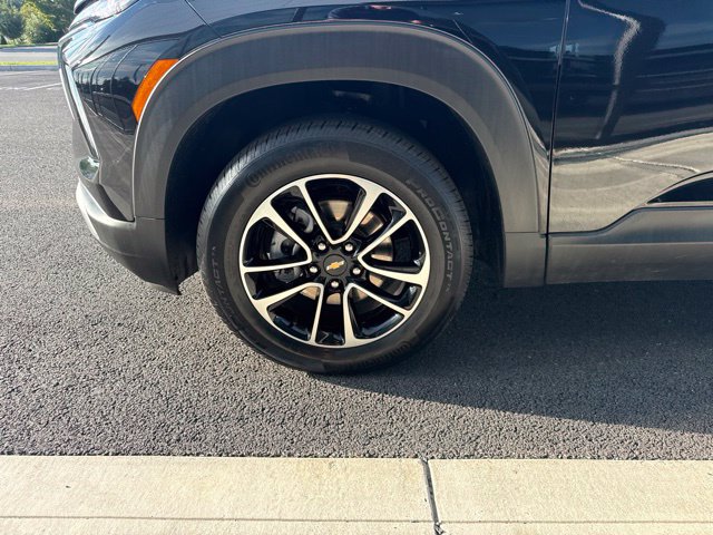 Used 2026 Chevrolet TrailBlazer LT AWD/4WD image 8