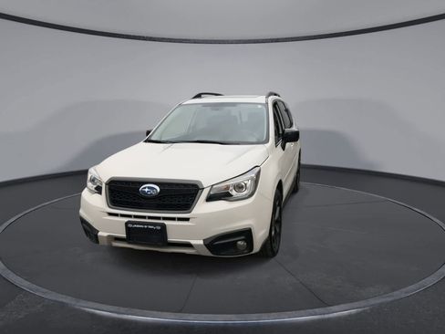 Used 2018 Subaru Forester 2.5i Premium image 3