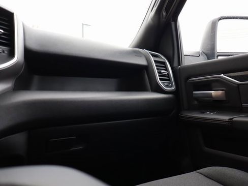 Used 2025 RAM 3500 Big Horn image 44