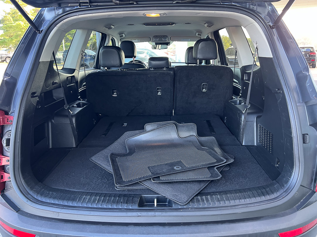 Used 2020 Kia Telluride LX AWD/4WD image 8