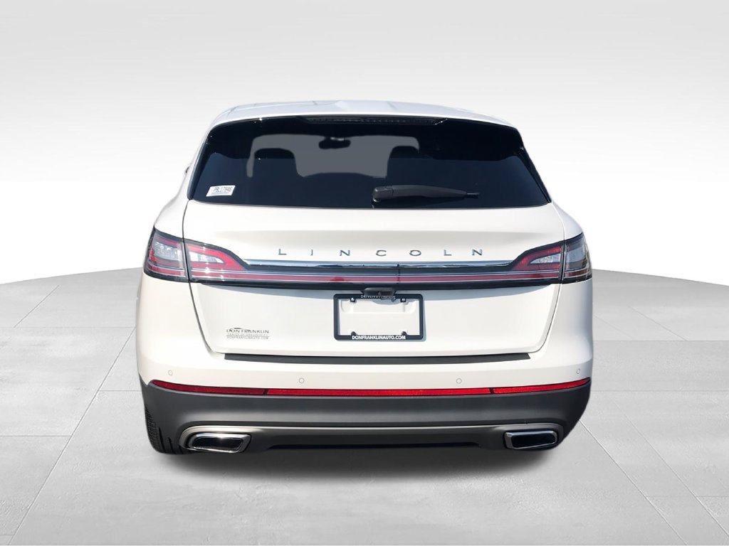 Used 2023 Lincoln Nautilus Reserve AWD/4WD image 7