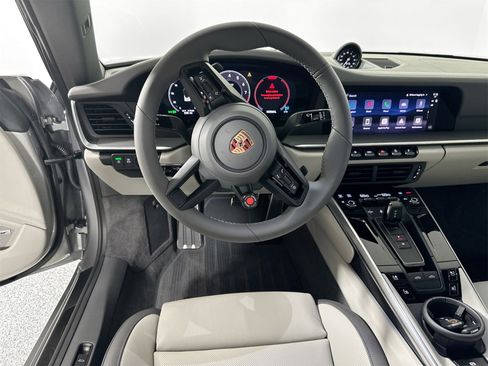 Certified 2026 Porsche 911 Targa 4 GTS image 18