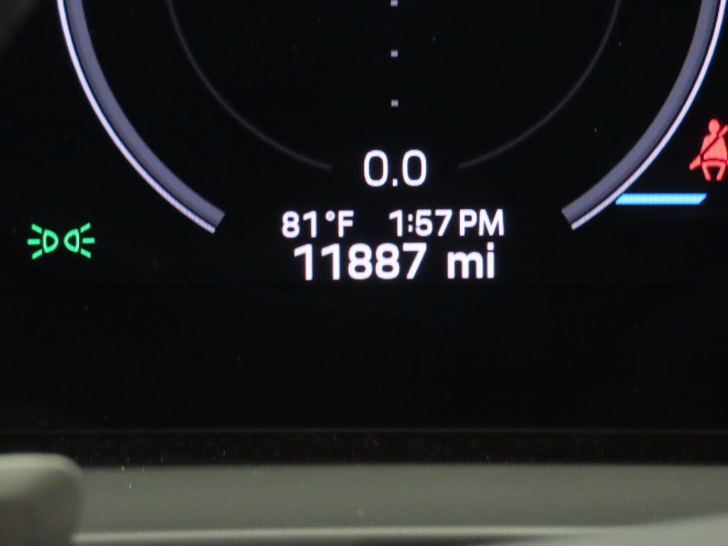 Used 2025 Porsche Cayenne S AWD/4WD image 19
