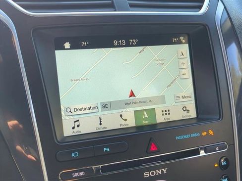 Used 2018 Ford Explorer Limited image 12