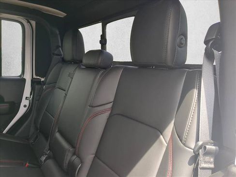 New 2026 Jeep Gladiator Rubicon AWD/4WD image 16